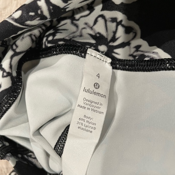 Lululemon Leggings - Picture 4 of 4